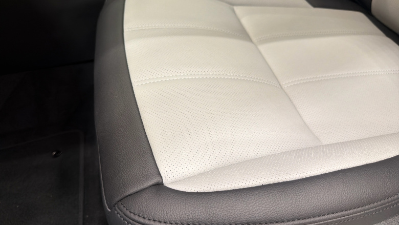 Land Rover Range Rover Evoque 1.5 P270e Edition 5dr Auto Hatchback